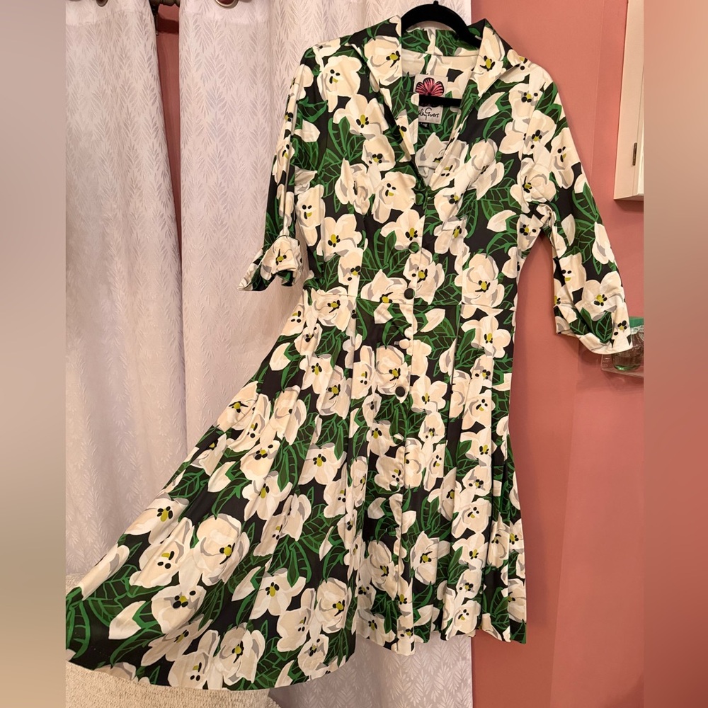 Harper shift dress green and white floral dress